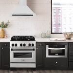 ZLINE 30 in Wall Mount Range Hood Stainless Steel Autograph Edition Matte Black Handle KB4STZ-30-MB - Image 2